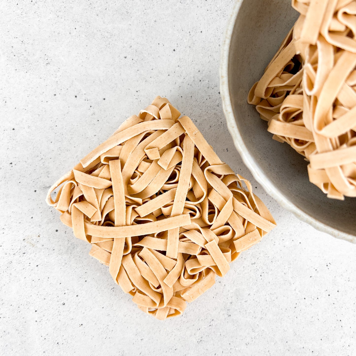 Flat Brown Rice Noodles - 4 pcs