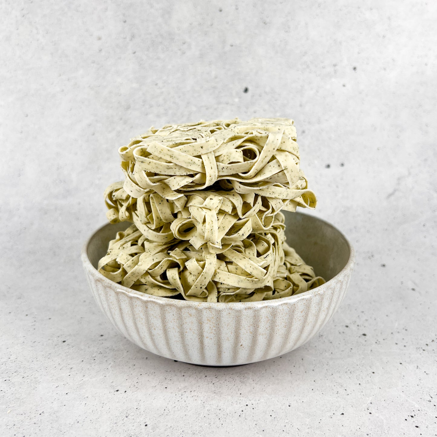 Flat Seaweed Noodles