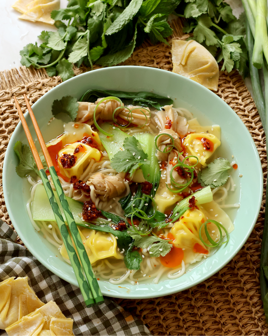 Chicken & Prawn Wonton Noodles